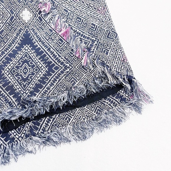Rory Beca Blue Printed Shorts Fringe Detailing SZM - Picture 2 of 6